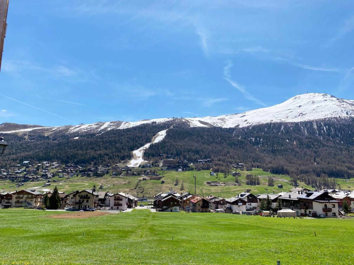 Mountain Chalet Milly Livigno Exterior photo