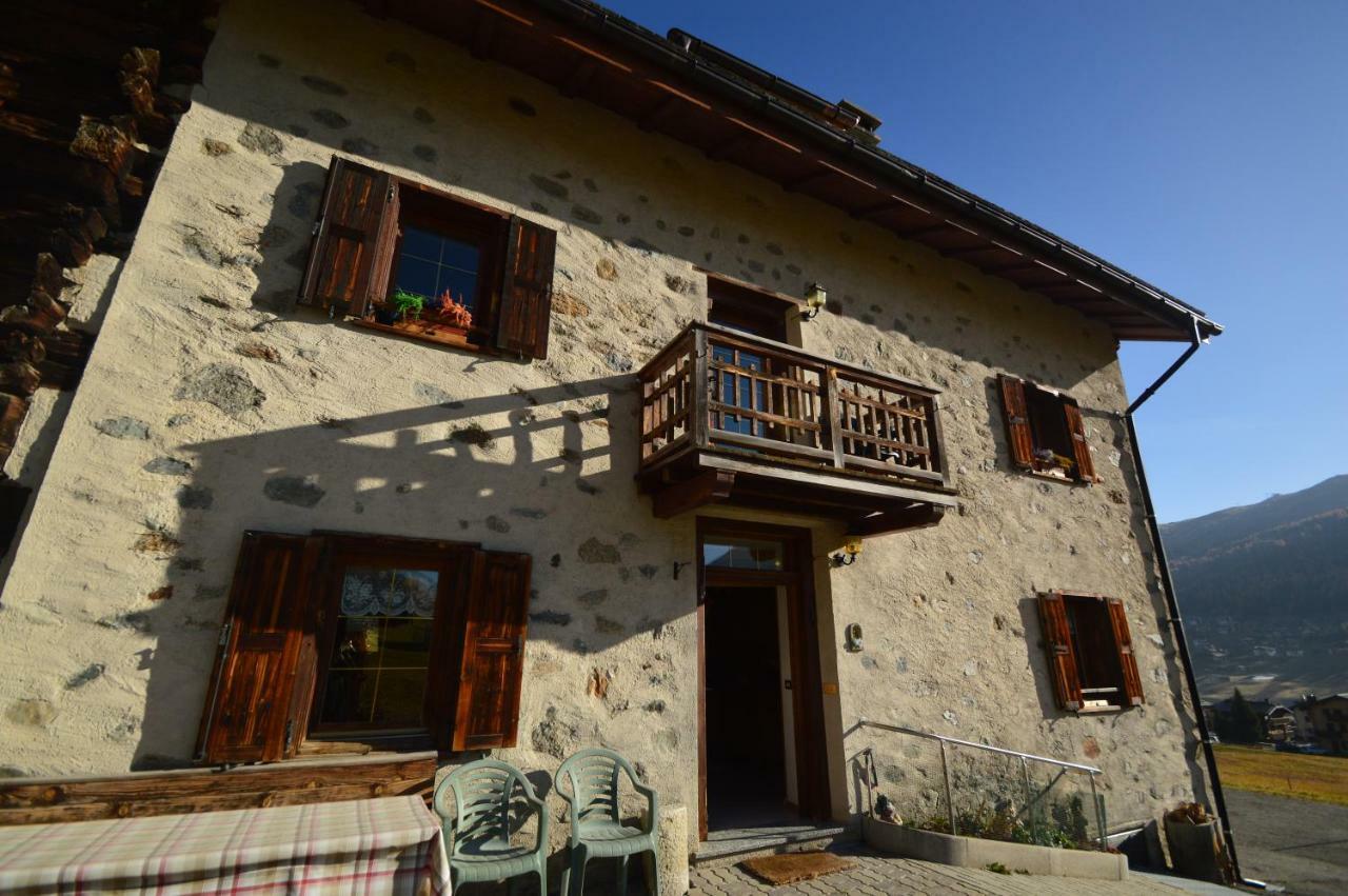 Mountain Chalet Milly Livigno Exterior photo